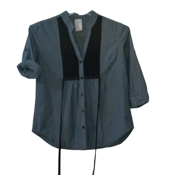 Chambray top shirt blouse Size Small Ties Roll Sleeves Buttons PaulnKC - Picture 3 of 7